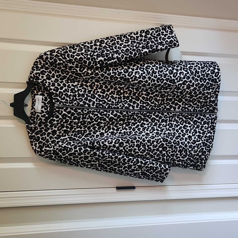 Cupcakes and Cashmere coat, size medium